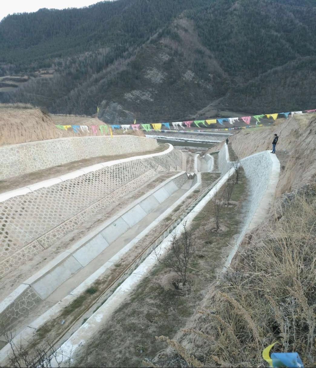 1514943147425699.jpg 1514943147425699.jpg